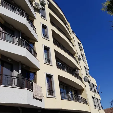 Reve * Burgas City
